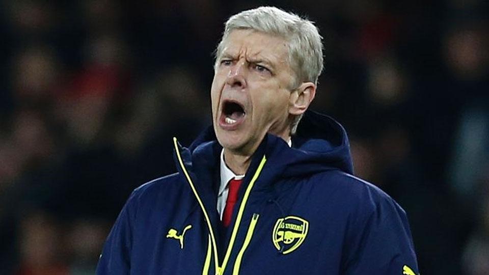Pelatih Arsenal, Arsene Wenger dalam laga melawan Paris Saint-Germain, (23/10/16). - INDOSPORT